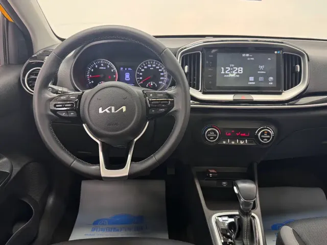 Kia KX1 — Фото автомобиля 14