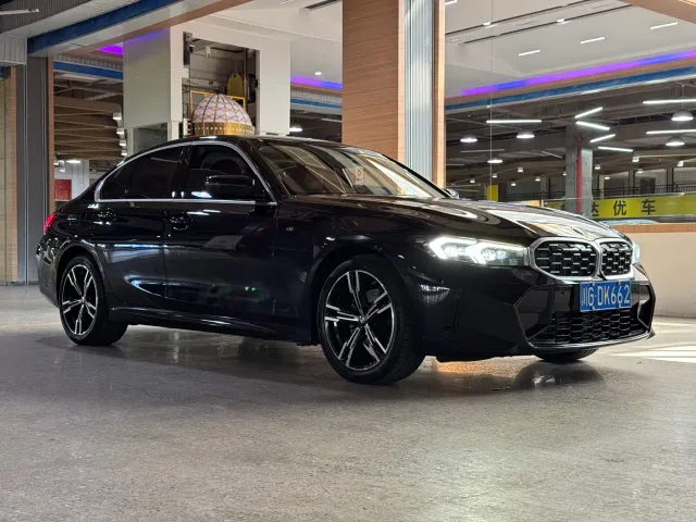 BMW 3 Series — Фото автомобиля 3