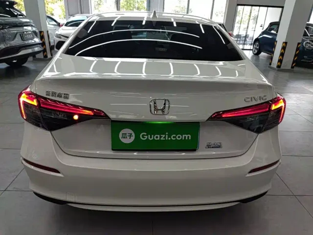 Honda Civic — Фото автомобиля 5