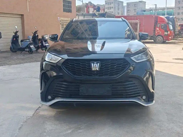 Toyota Crown Kluger — Фото автомобиля 2