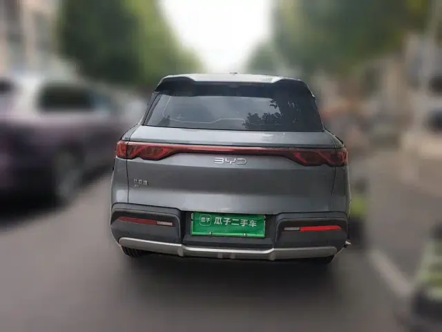 BYD Yuan UP — Фото автомобиля 5