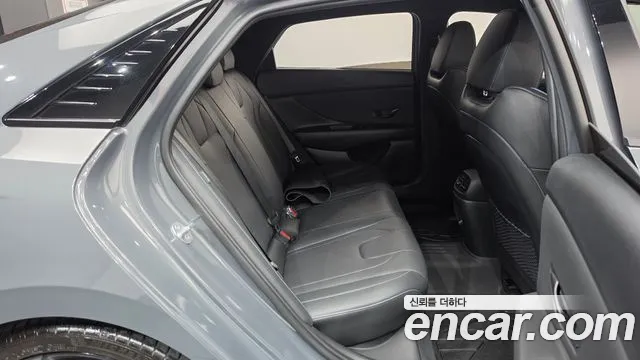 Hyundai Avante CN7 — Фото автомобиля 17