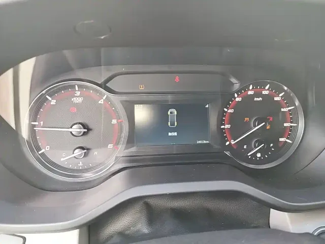 Maxus Xintu V70 — Фото автомобиля 11