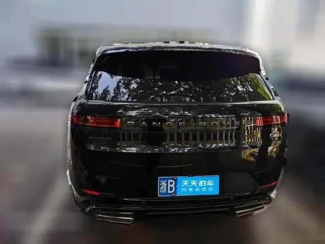 Land Rover Range Rover Sport — Фото автомобиля 2