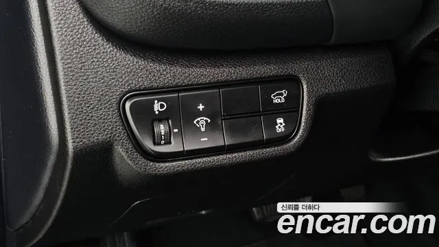 Kia Seltos New — Фото автомобиля 25