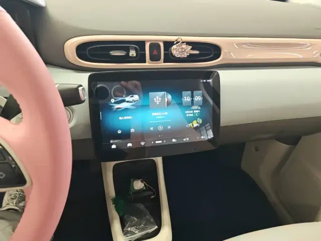 Leapmotor T03 — Фото автомобиля 12