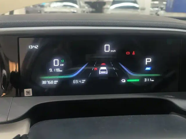 Geely Starry Wish — Фото автомобиля 14