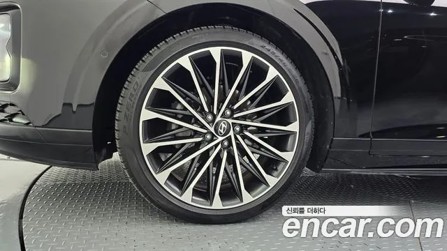 Hyundai Grandeur GN7 — Фото автомобиля 5