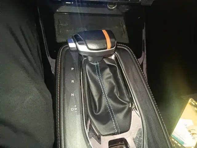 Changan Oushang X5 — Фото автомобиля 13
