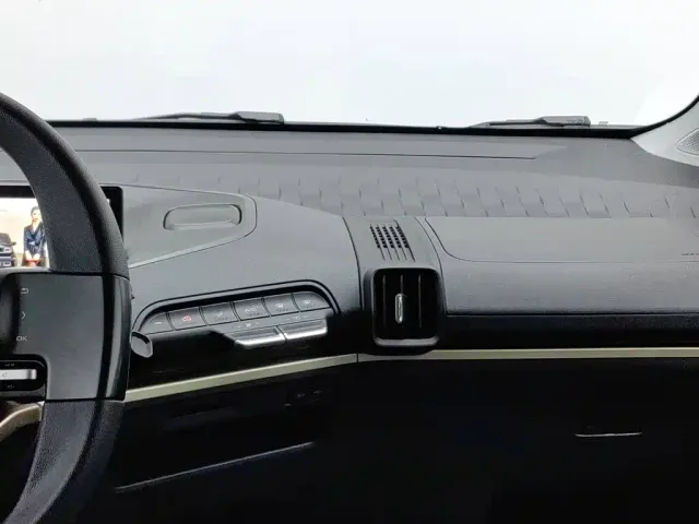 Baojun KiWi EV — Фото автомобиля 12