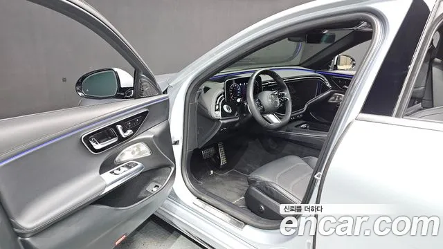 Mercedes-Benz E-Class W214 — Фото автомобиля 15