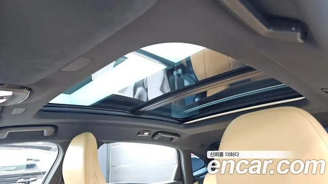 Volvo S90 — Фото автомобиля 18