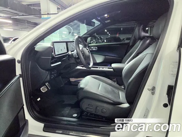 Hyundai Ioniq 6 — Фото автомобиля 8
