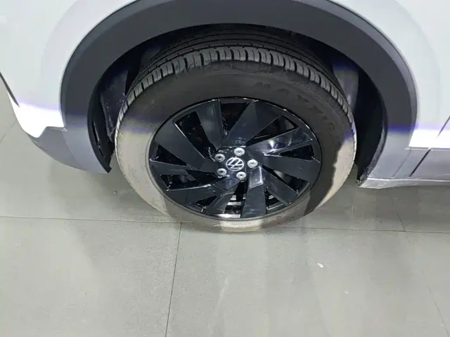 Volkswagen Tharu — Фото автомобиля 22