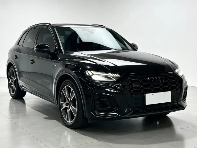 Audi SQ5 — Фото автомобиля 2