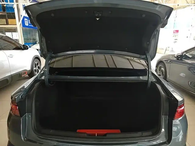 Geely Xingrui — Фото автомобиля 18