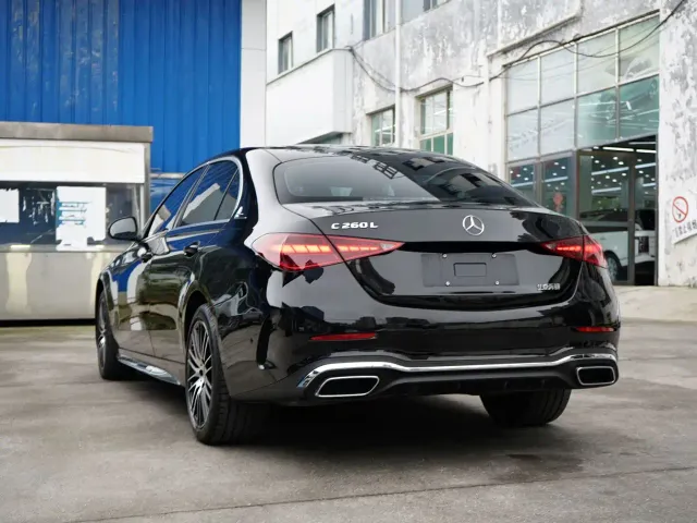 Mercedes-Benz C-Class — Фото автомобиля 10
