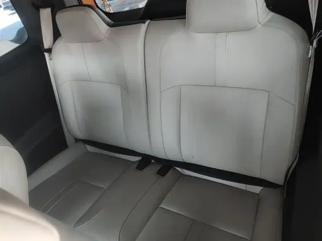 Baojun Yep — Фото автомобиля 16