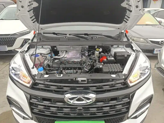 Chery Tiggo 8 — Фото автомобиля 19