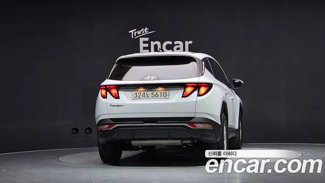Hyundai Tucson Tucson (NX4) Бензин 1.6 турбо 2WD — Фото автомобиля 4