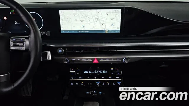 Hyundai Grandeur GN7 — Фото автомобиля 14