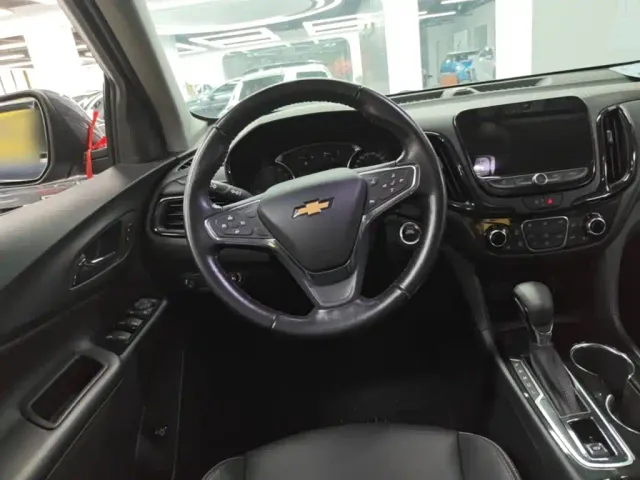 Chevrolet Equinox — Фото автомобиля 10