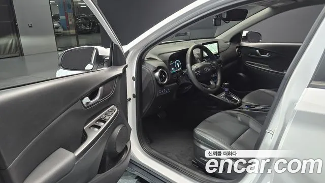 Hyundai Kona — Фото автомобиля 15