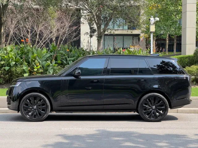 Land Rover Range Rover — Фото автомобиля 7