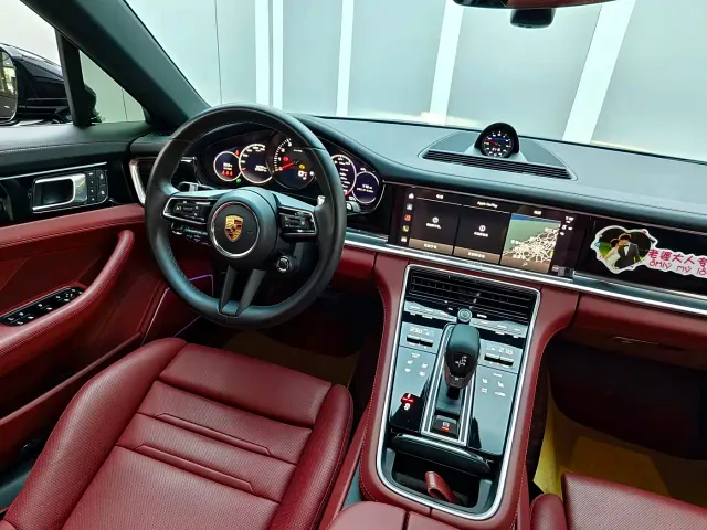 Porsche Panamera — Фото автомобиля 8