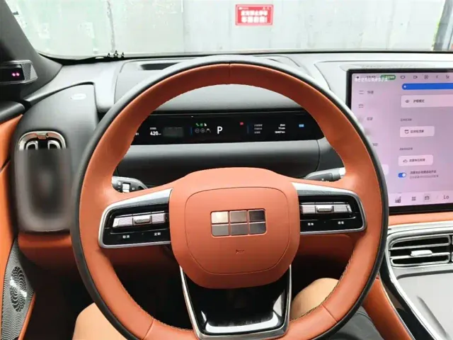 Geely Galaxy M9 — Фото автомобиля 10