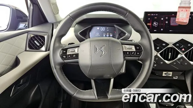 Citroen-DS DS3 — Фото автомобиля 12