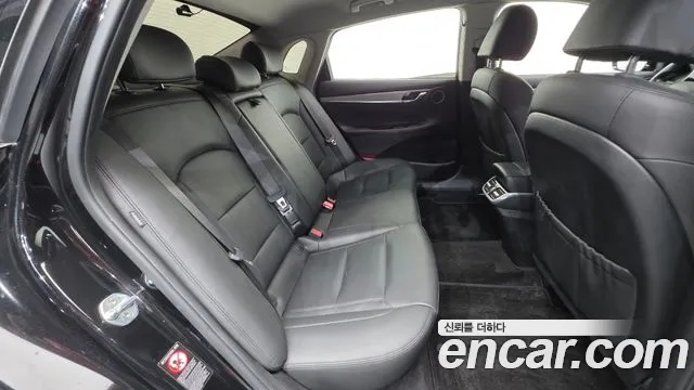 Hyundai Grandeur Новый Grandeur IG 3.0 LPi (Для проката) — Фото автомобиля 28