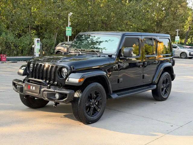 Фотография автомобиля — Jeep Wrangler