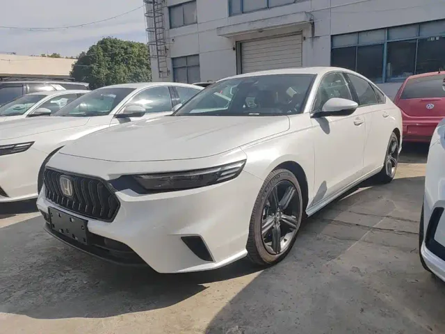 Фотография автомобиля — Honda Inspire