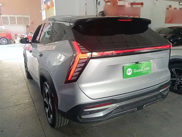 Geely Boyue L — Фото автомобиля 4