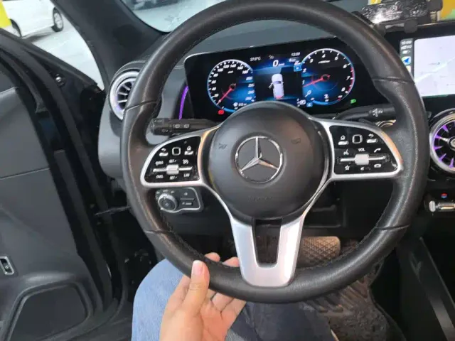 Mercedes-Benz GLB-Class — Фото автомобиля 15
