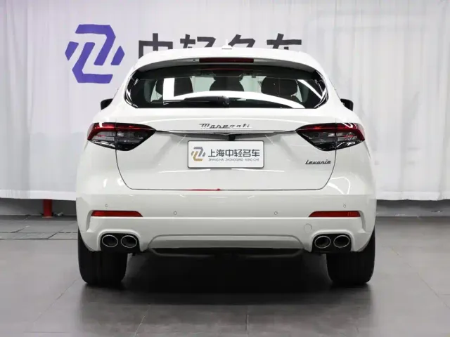 Maserati Levante — Фото автомобиля 3