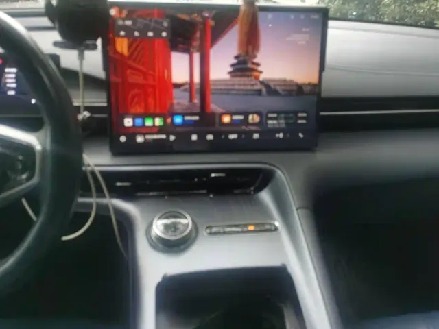 Geely Galaxy E5 — Фото автомобиля 13