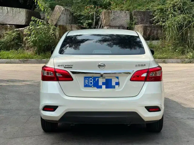 Nissan Sylphy — Фото автомобиля 8