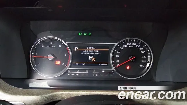 Kia Sorento Sorento 4-е поколение Дизель 2.2 2WD — Фото автомобиля 8