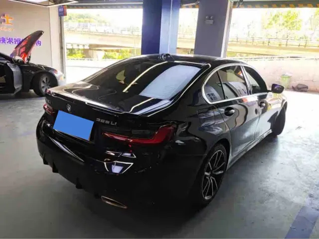 BMW 3 Series — Фото автомобиля 4