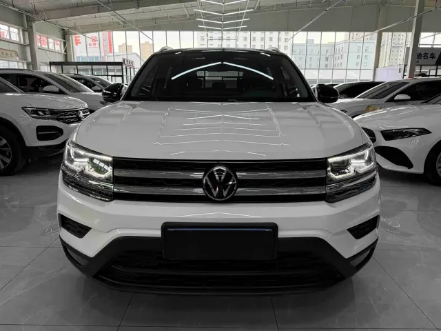 Volkswagen Tharu — Фото автомобиля 2