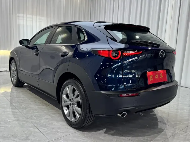 Mazda CX-30 — Фото автомобиля 4