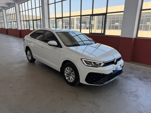Volkswagen Lavida — Фото автомобиля 3