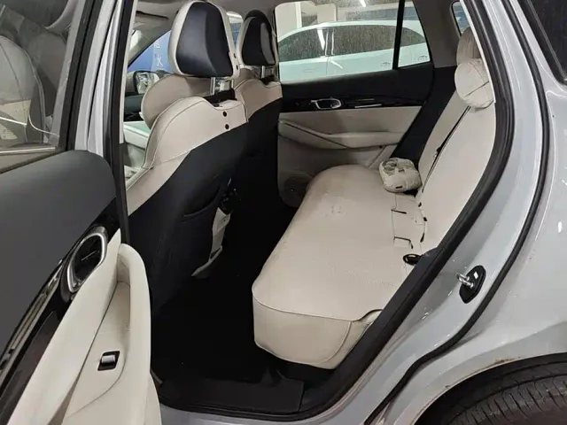 Geely Galaxy E5 — Фото автомобиля 11