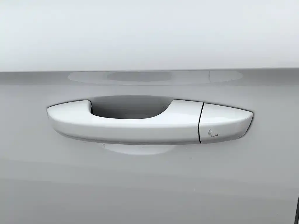 Geely Emgrand 2023 4th Generation Champion Edition 1.5L Manual Luxury — Фото автомобиля 18