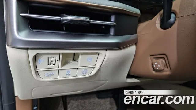 Hyundai Grandeur GN7 — Фото автомобиля 21