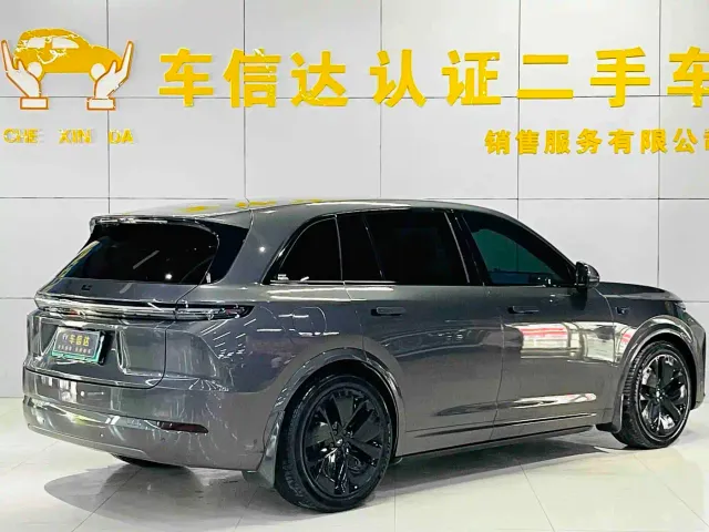 Li Auto L7 — Фото автомобиля 2