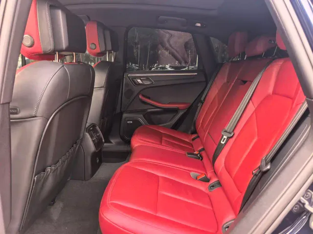Porsche Macan — Фото автомобиля 11