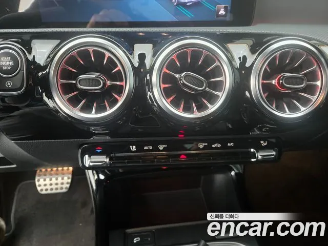 Mercedes-Benz CLA-Class — Фото автомобиля 14